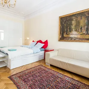 Apartment Beautiful Viennese