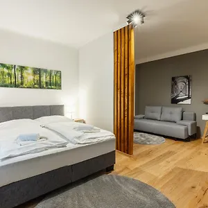 Apartment Cozy Located In Vienna's Vibrant Center